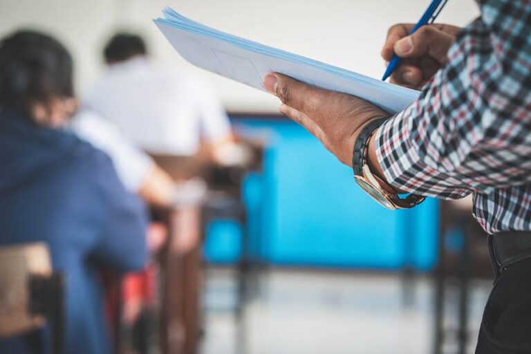 exam invigilator marking attendance